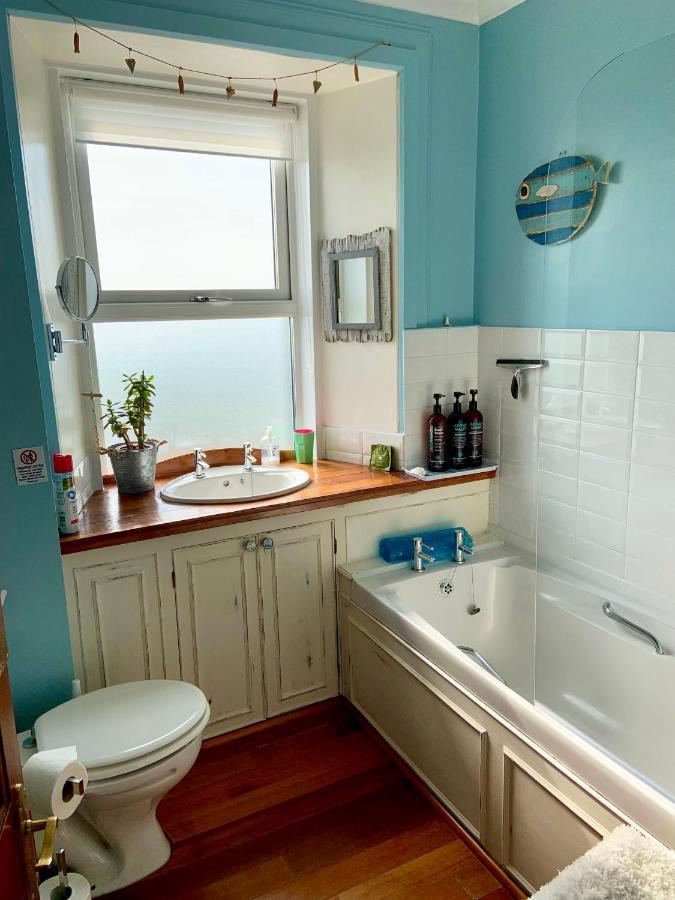 Orsay House Bed & Breakfast Portnahaven Luaran gambar